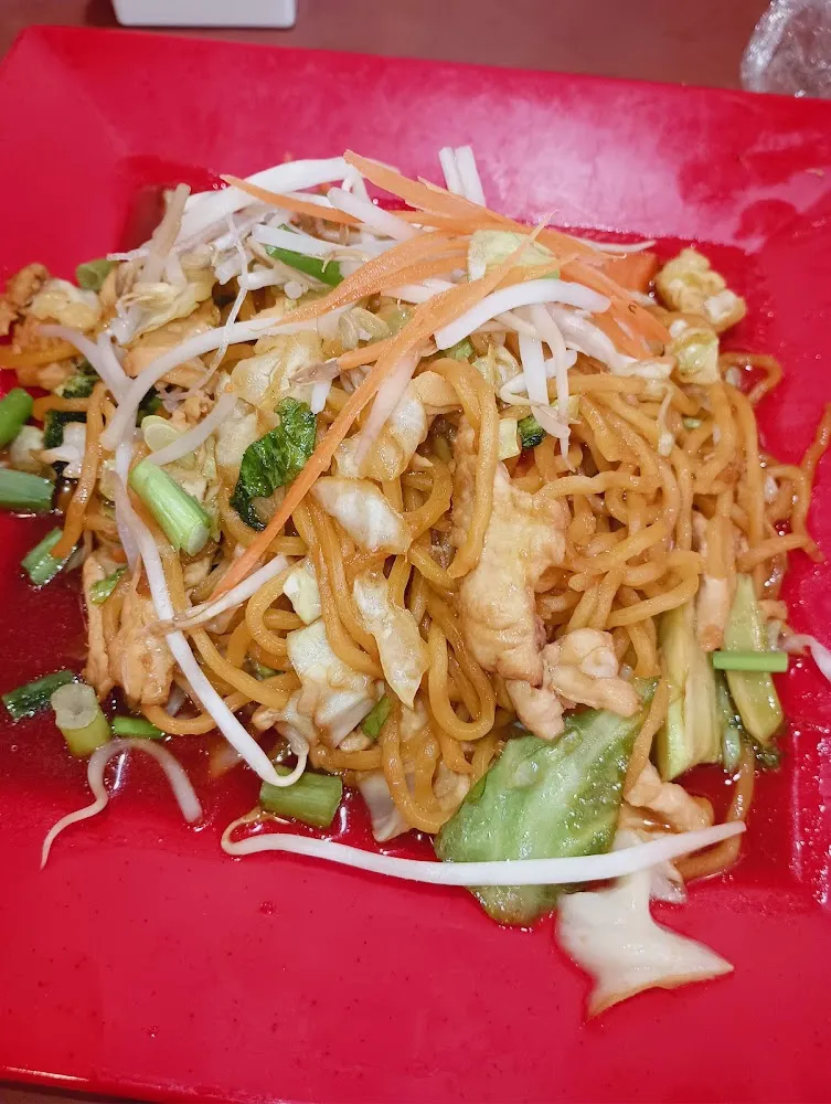 Chicken Lo Mein